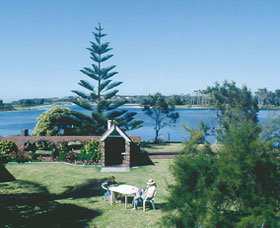 Edgewater Motel - Coogee Beach Accommodation 0