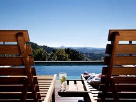 Dulong QLD Coogee Beach Accommodation