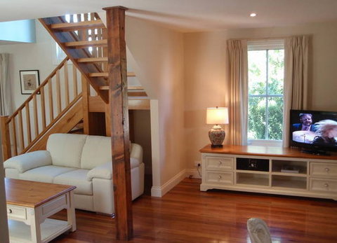 Blue Haven Cottage - Coogee Beach Accommodation 0
