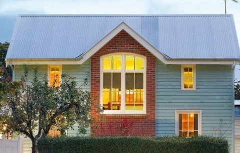 Blue Haven Cottage - Coogee Beach Accommodation 4