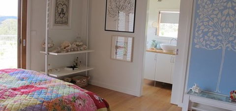 Tarrangower Holiday Home - Coogee Beach Accommodation 2