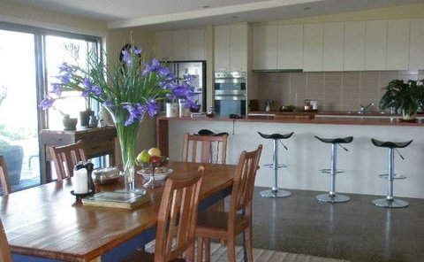 Rupert's Ridge Retreat - Coogee Beach Accommodation 2