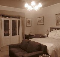 Silver Birch Bed  Breakfast - Coogee Beach Accommodation