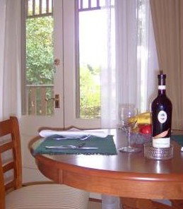 Silver Birch Bed & Breakfast - Coogee Beach Accommodation 2