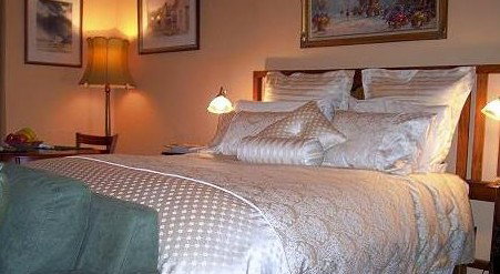 Silver Birch Bed & Breakfast - Coogee Beach Accommodation 3