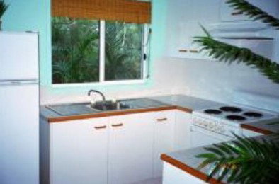 Chalet Chic - Coogee Beach Accommodation 3