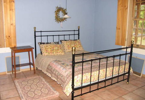 Bakers Flat Cottages - Coogee Beach Accommodation 3