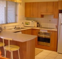 A Bay Beachcomber and Jervis Bays SeaChange - Coogee Beach Accommodation