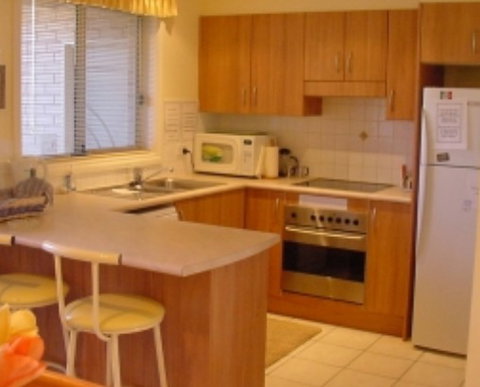 A Bay Beachcomber And Jervis Bays SeaChange - Coogee Beach Accommodation 0