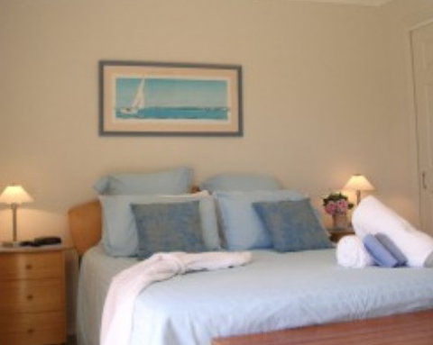 A Bay Beachcomber And Jervis Bays SeaChange - Coogee Beach Accommodation 1
