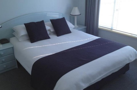 Breakers Apartments Mollymook - Coogee Beach Accommodation 3