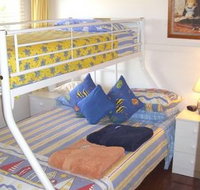 Calm Waters Waterfront Cottages - Coogee Beach Accommodation
