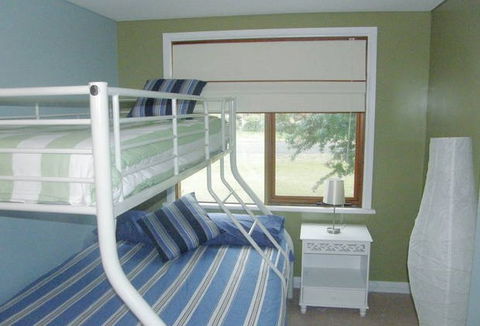 By The Bay - Coogee Beach Accommodation 1