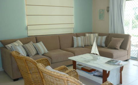 By The Bay - Coogee Beach Accommodation 5