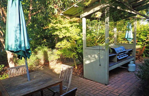 Bayswater Beach House - Coogee Beach Accommodation 11