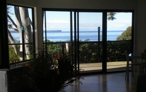 A Blue Point House Jervis Bay - Coogee Beach Accommodation 0