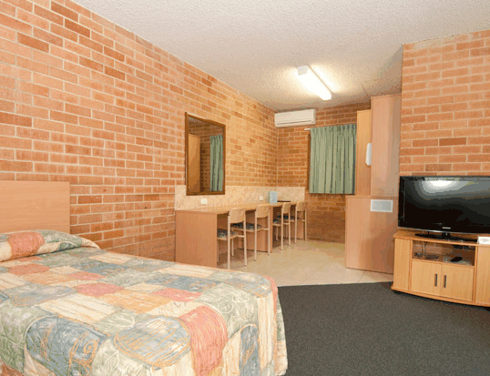 New Olympic Motel - Coogee Beach Accommodation 1
