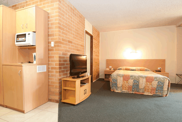 New Olympic Motel - Coogee Beach Accommodation 3