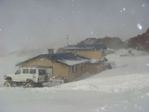 Ben Bullen Ski Lodge - Coogee Beach Accommodation 1