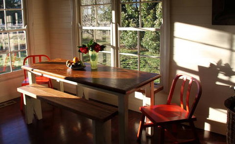 Book Barn Cottage - Coogee Beach Accommodation 3