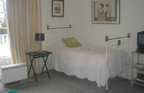 Cedargreen - Coogee Beach Accommodation 2