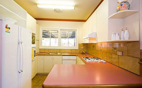 Enjoy Albury - Coogee Beach Accommodation 1