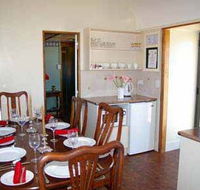 Country Carriage Bed and Breakfast - Coogee Beach Accommodation