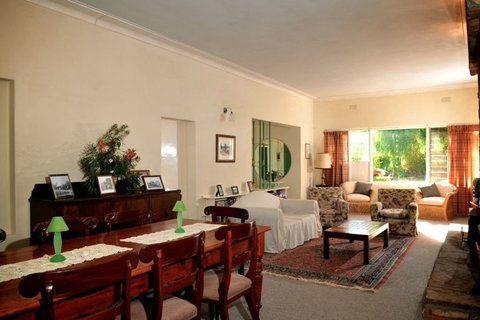 Oakleigh Rural Retreat - Coogee Beach Accommodation 1