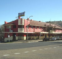 Criterion Hotel Gundagai - Coogee Beach Accommodation