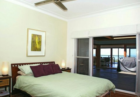 Carmelone Gerroa - Coogee Beach Accommodation 2
