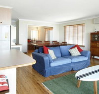 90 Oceans Edge - Coogee Beach Accommodation