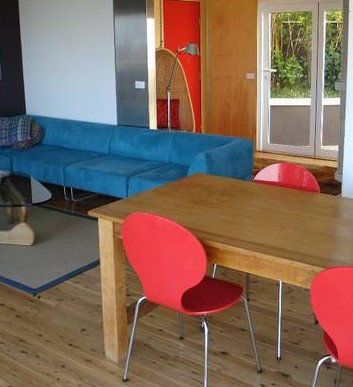 Broadway Blues - Coogee Beach Accommodation 5