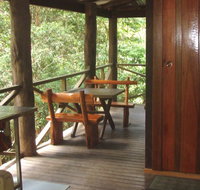 Carawirry Cabins - Coogee Beach Accommodation