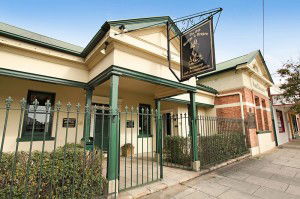 The Old George And Dragon Guesthouse - Coogee Beach Accommodation 1