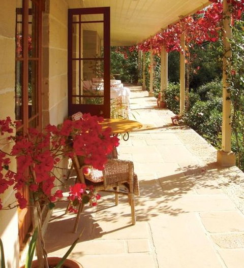 Capers Guesthouse And Cottage - Coogee Beach Accommodation 4