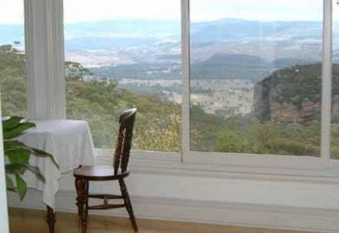Clairvaux Cottages - Coogee Beach Accommodation 5