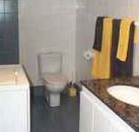 A Beach House Near Manly - Coogee Beach Accommodation