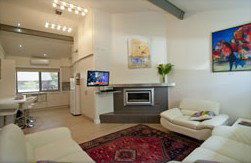 A Colourcity Apartments - Coogee Beach Accommodation 1