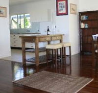 Shoal Cottage - Coogee Beach Accommodation