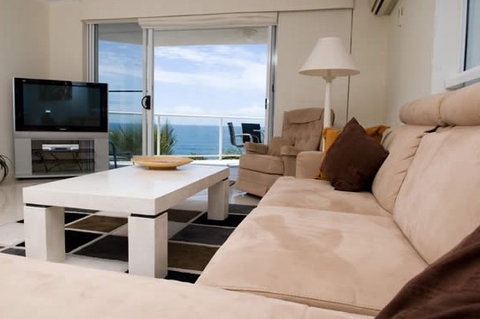 Bargara Blue Resort - Coogee Beach Accommodation 4