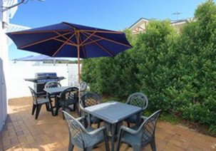 Koola Beach Apartments Bargara - Coogee Beach Accommodation 1