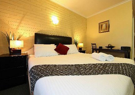 Alexandras On Takalvan - Coogee Beach Accommodation 4