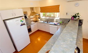 While Away Bed And Breakfast - Coogee Beach Accommodation 3