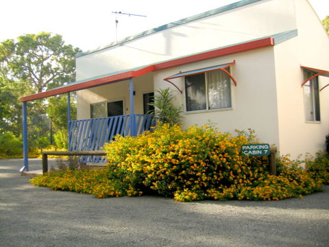 Sunlover Lodge Holiday Units And Cabins - Coogee Beach Accommodation 3