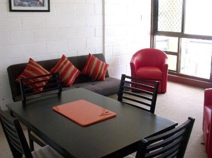 Como Holiday Apartments And Tropical Nites Motel - Coogee Beach Accommodation 0
