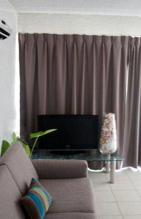 Como Holiday Apartments And Tropical Nites Motel - Coogee Beach Accommodation 1