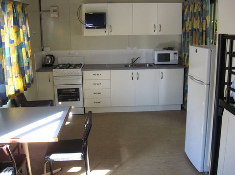 Hillcrest Holiday Park - Coogee Beach Accommodation 1
