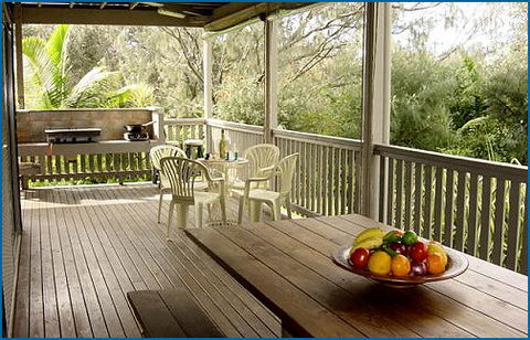 Fraser Island Hideaway - Coogee Beach Accommodation 3