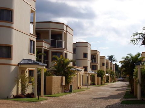 The Grange Resort Hervey Bay - Coogee Beach Accommodation 2