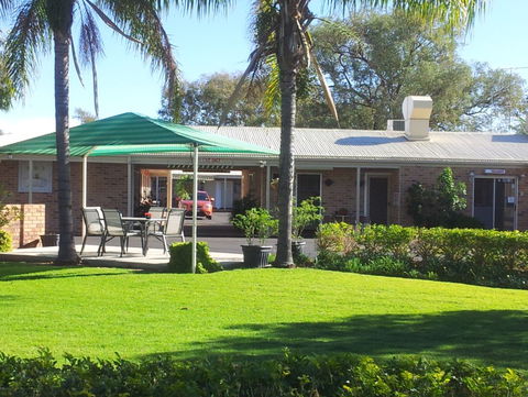 Waltzing Matilda Motor Inn - Coogee Beach Accommodation 1